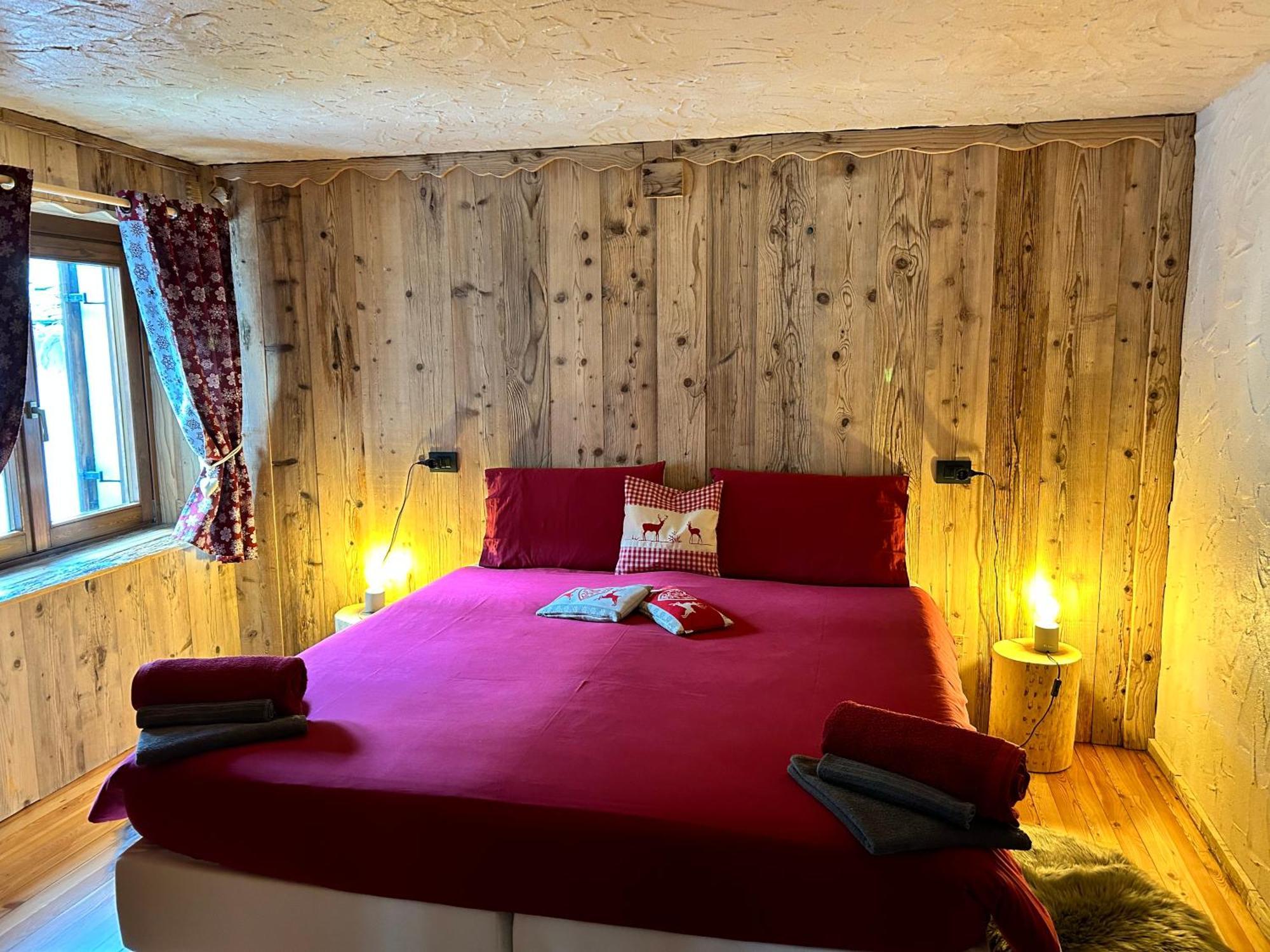 Maison Rongier Nel Centro Di Cogne Exterior foto
